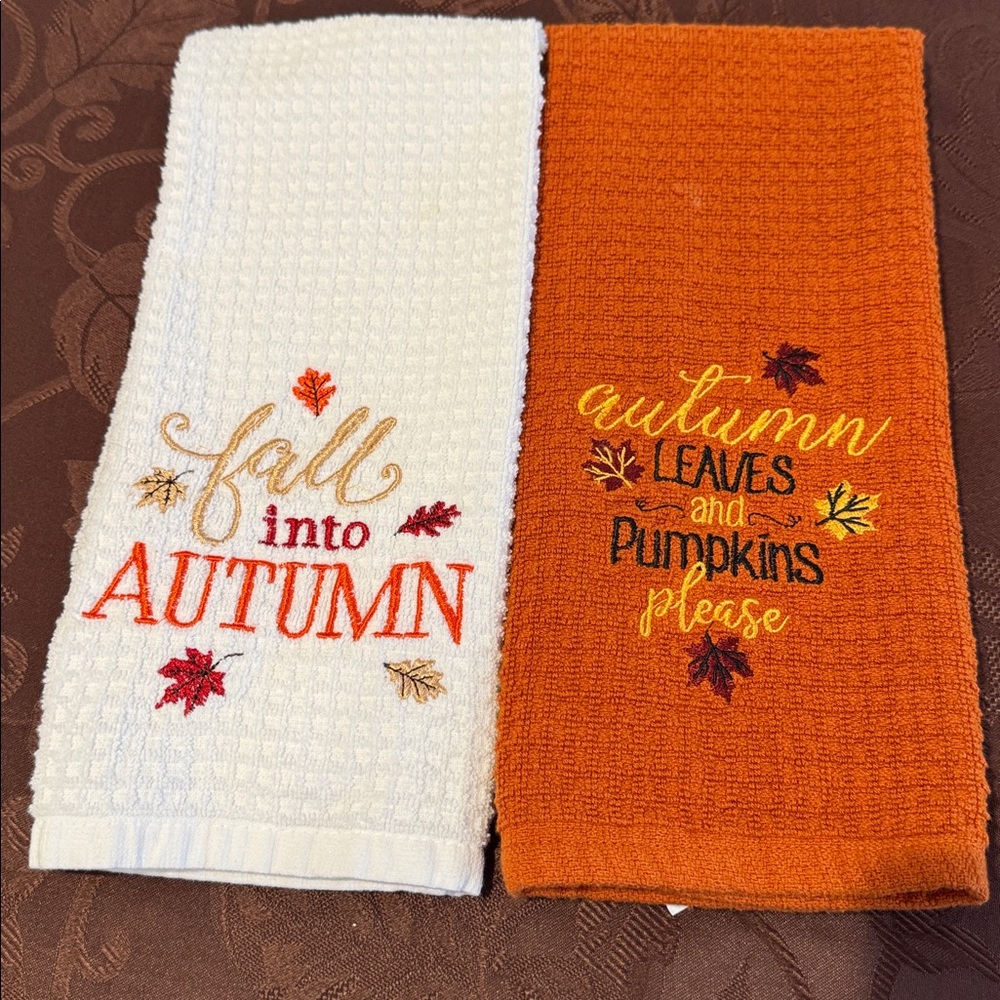 🌟3/$15🌟 Holiday Kitchen Towel Bundle - Picture 14 of 15